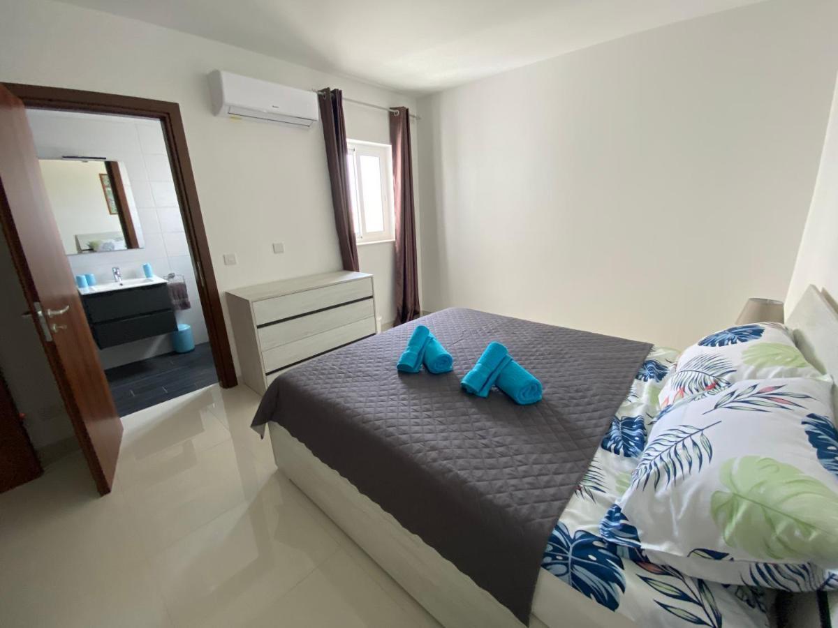 Sunshine Apartments Mellieha - Modern Three Bedroom Apartment - Apt No 2 Exterior photo